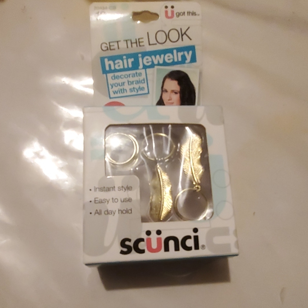 Hair jewelry